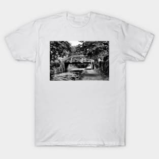 Canal Bridge - New Hope, PA T-Shirt